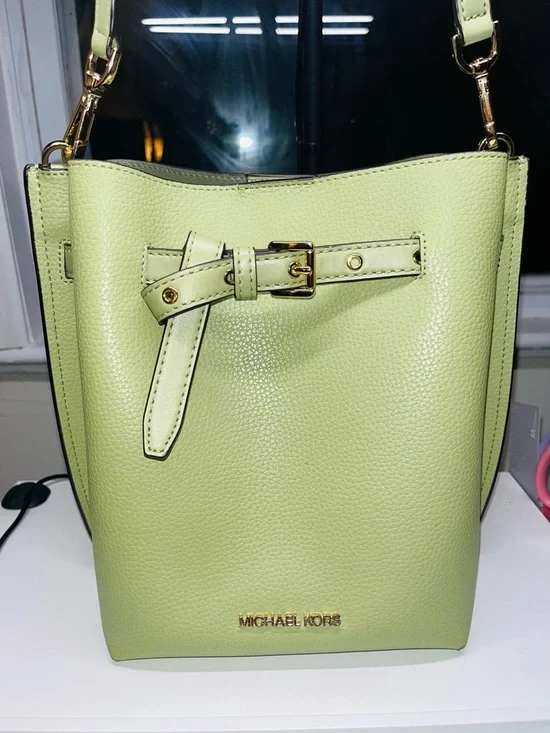Michael Kors Emilia Green Bucket Bag - Picture 1 of 10